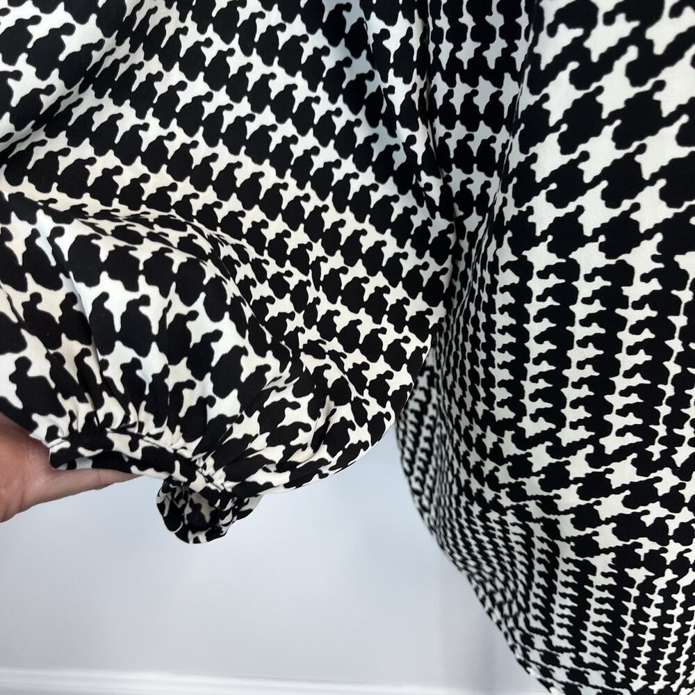 Talbots Blouse Top Plus size 2X Black Ivory Hounds Tooth Modest Career Church - Picture 4 of 8